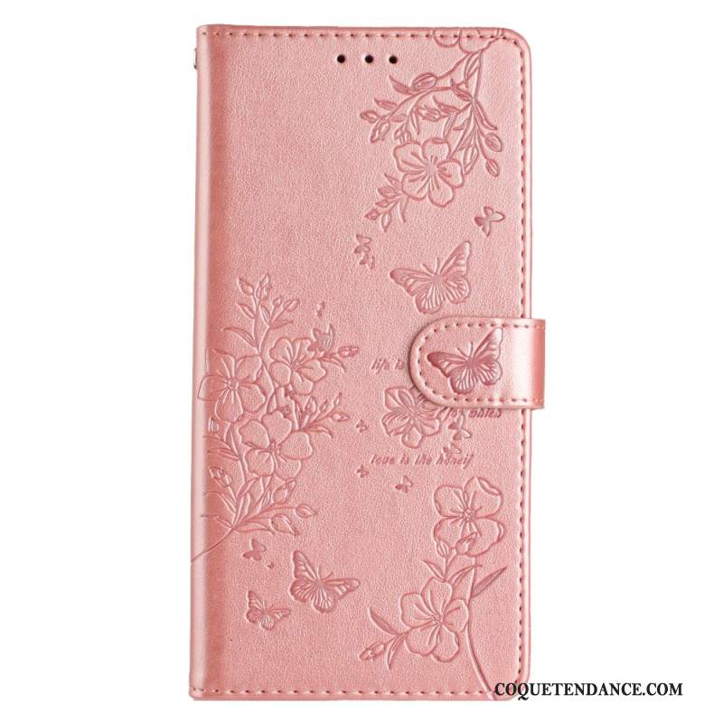 Housse iPhone 16 Motif Papillons Floraux