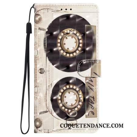 Housse iPhone 16 Pro Cassette à Lanière